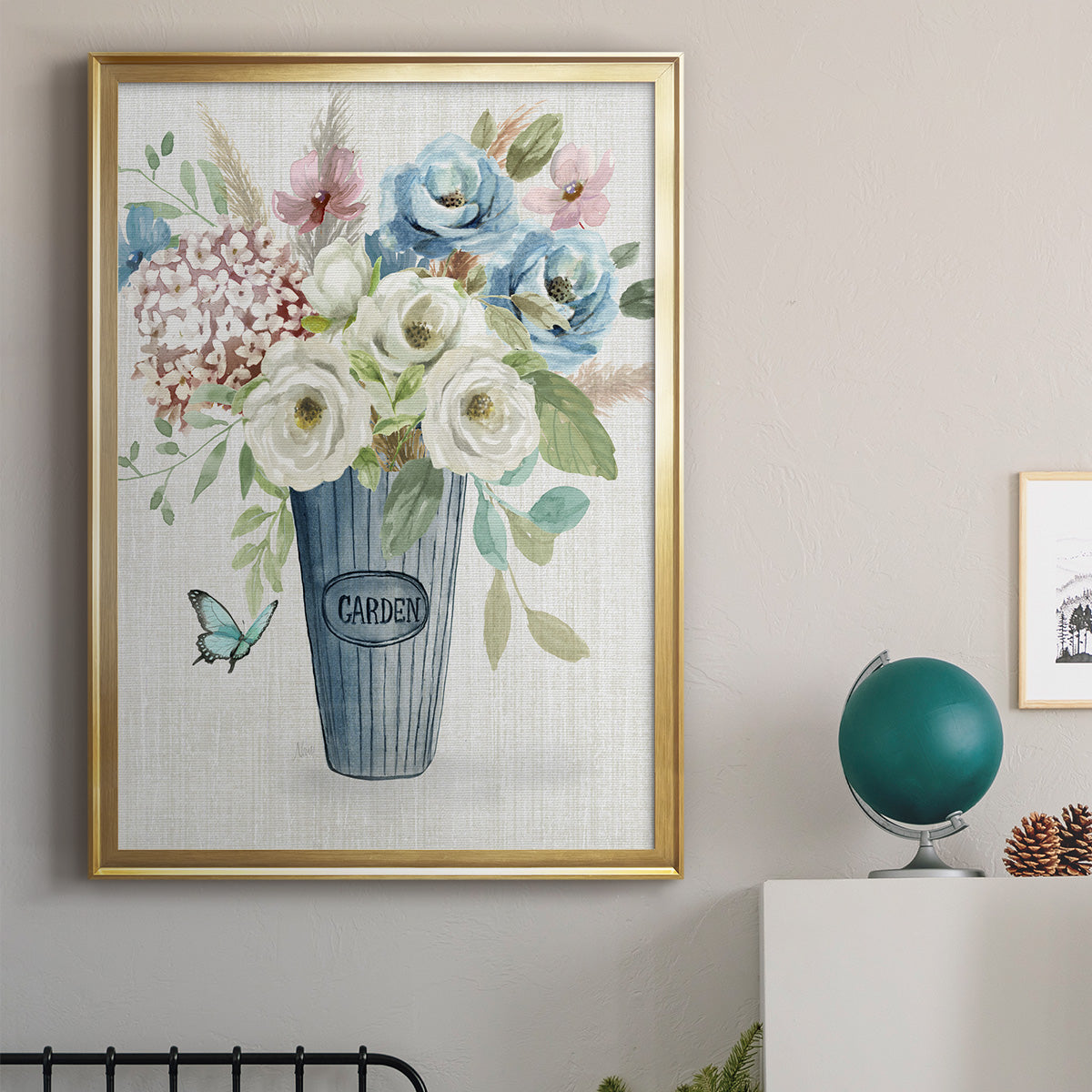 Garden Bouquet - Modern Framed Canvas Print