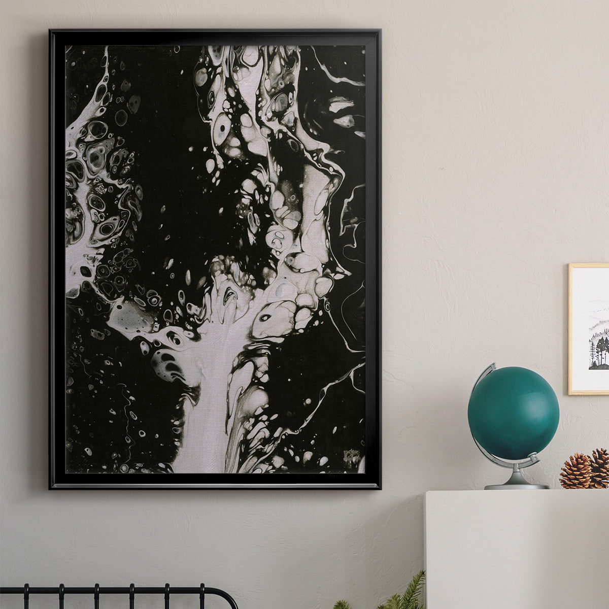 C37 - Modern Framed Canvas Print