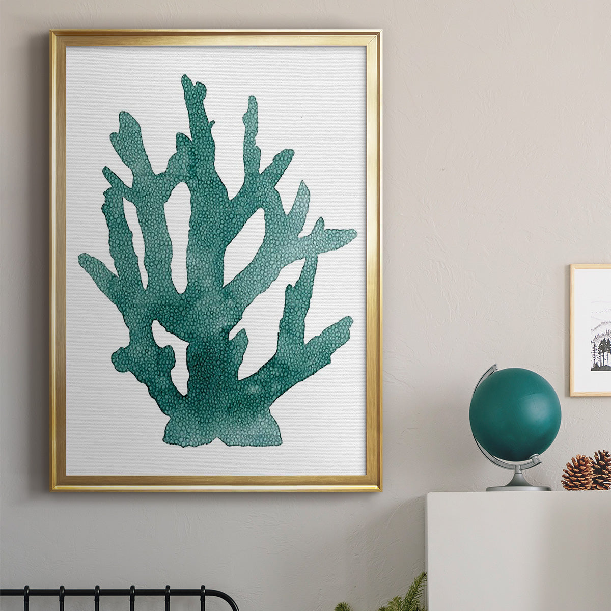 Coral Souvenirs I - Modern Framed Canvas Print