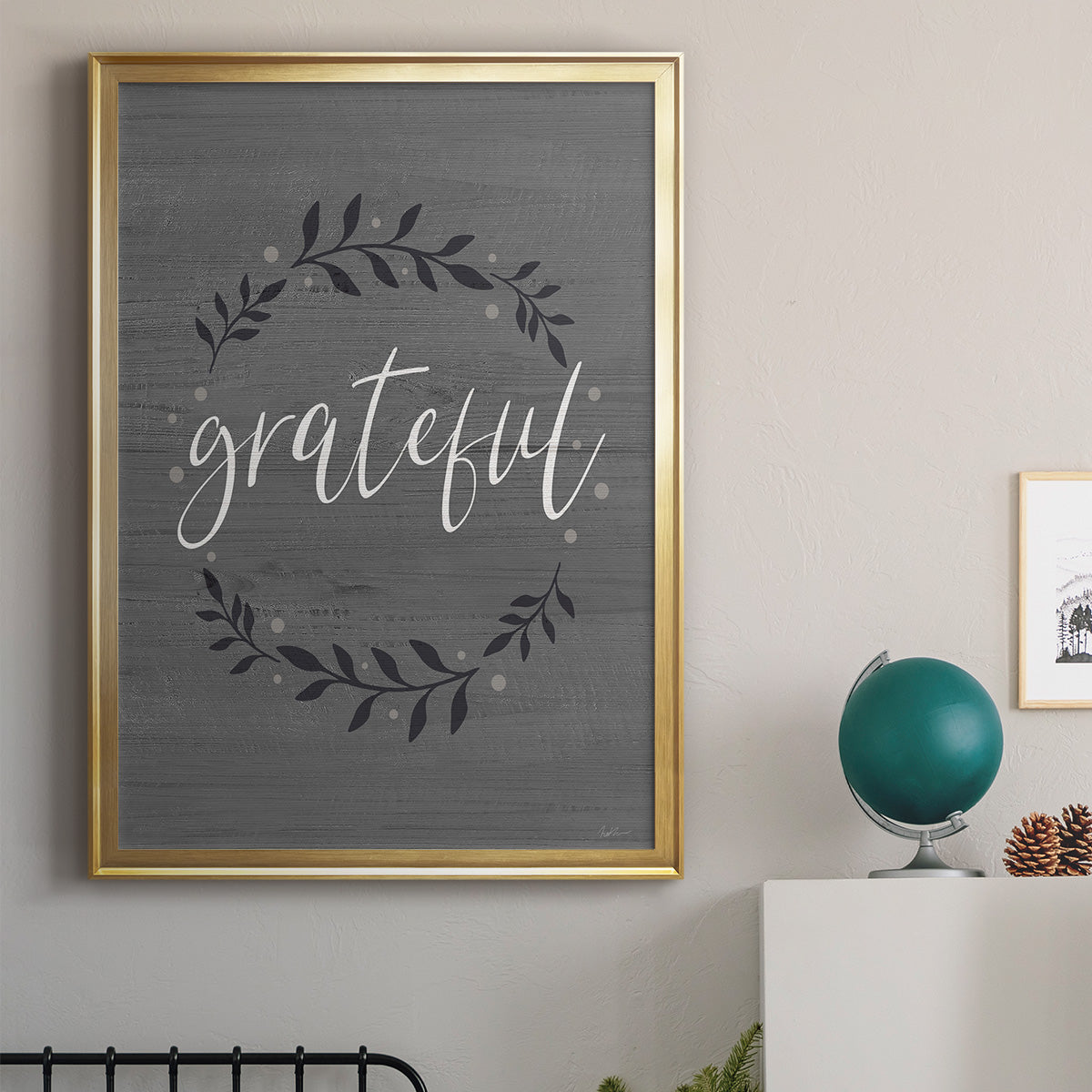 Grateful Wreath - Modern Framed Canvas Print