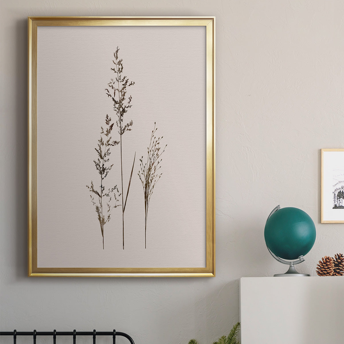 Delicate Stems I - Modern Framed Canvas Print