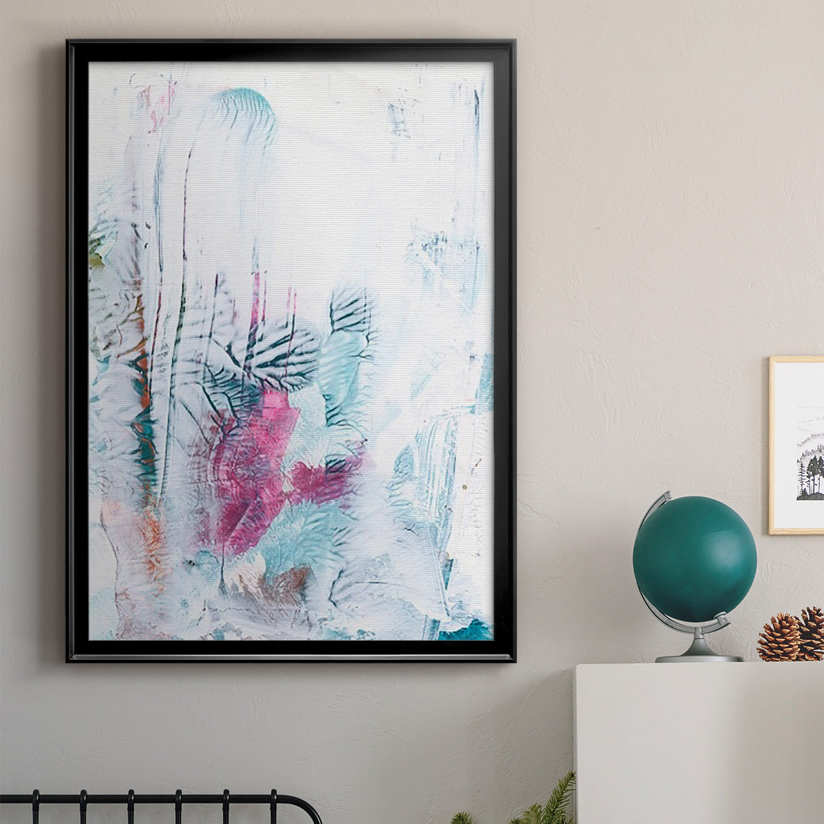 Magneta Coral I - Modern Framed Canvas Print