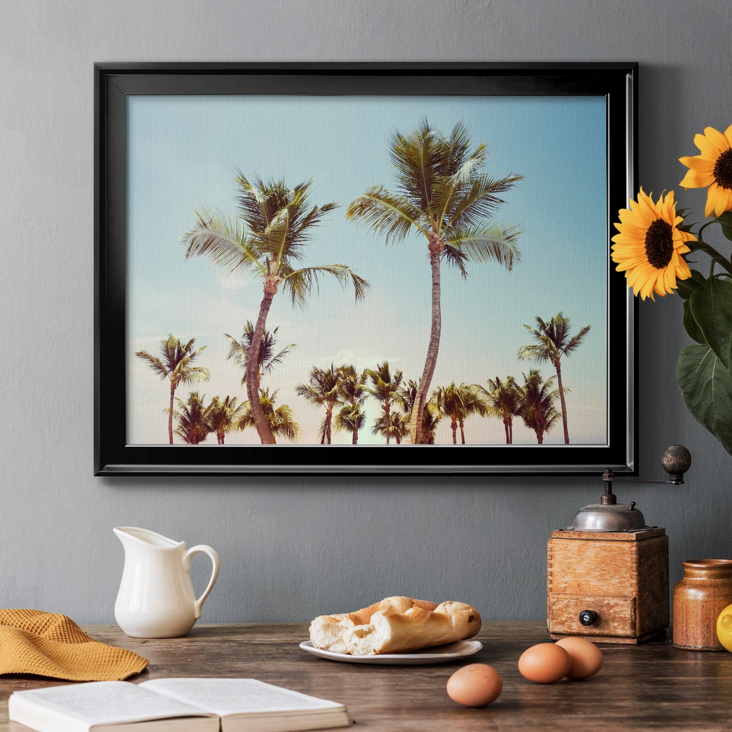 Aruba Palm - Modern Framed Canvas Print