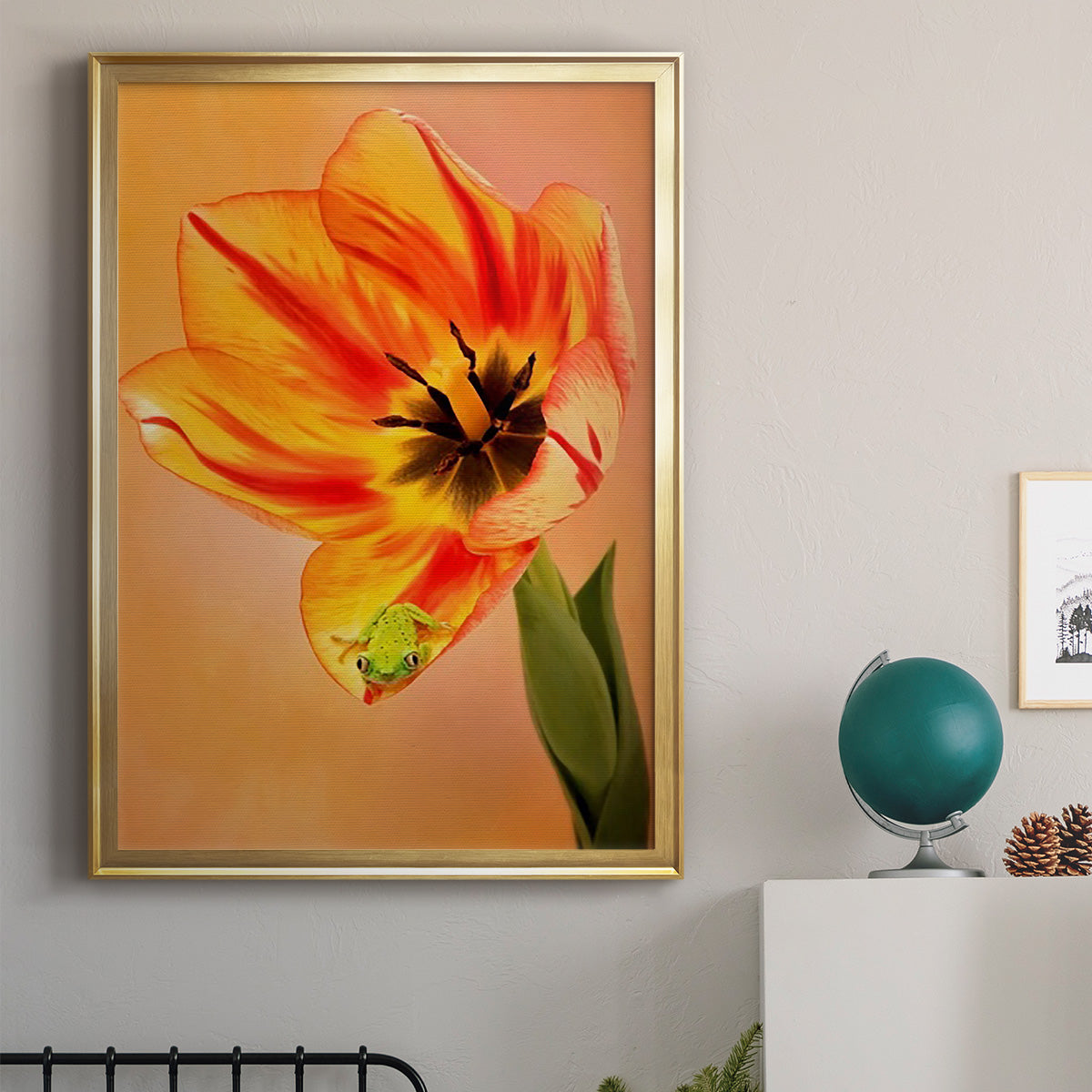 Hanging On VI - Modern Framed Canvas Print