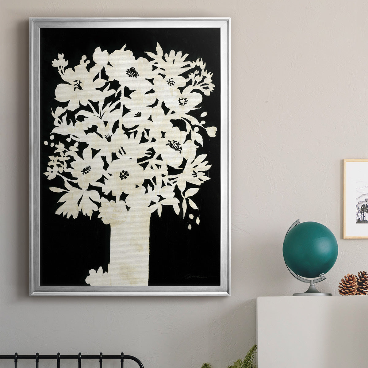 Floral Silhouette - Modern Framed Canvas Print