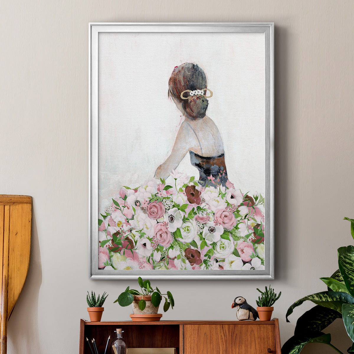 Beautiful Floral Contemplation II - Modern Framed Canvas Print