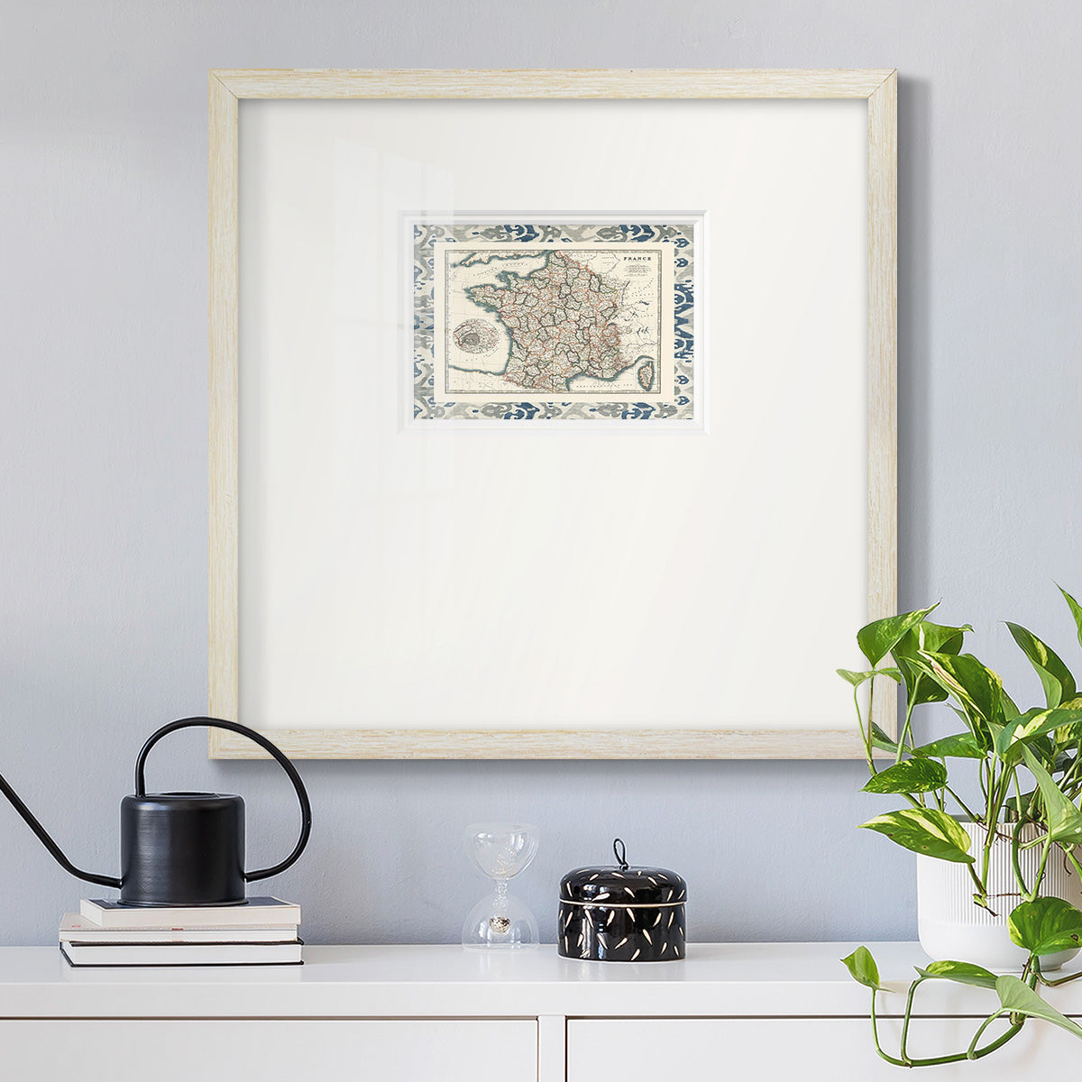 Bordered Map of France Premium Framed Print Double Matboard