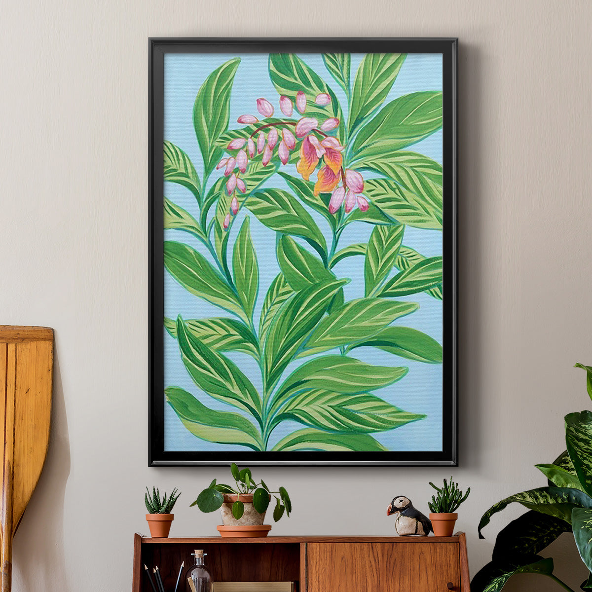 Tropical Shell Ginger I - Modern Framed Canvas Print