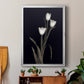 Tulip Pose I - Modern Framed Canvas Print