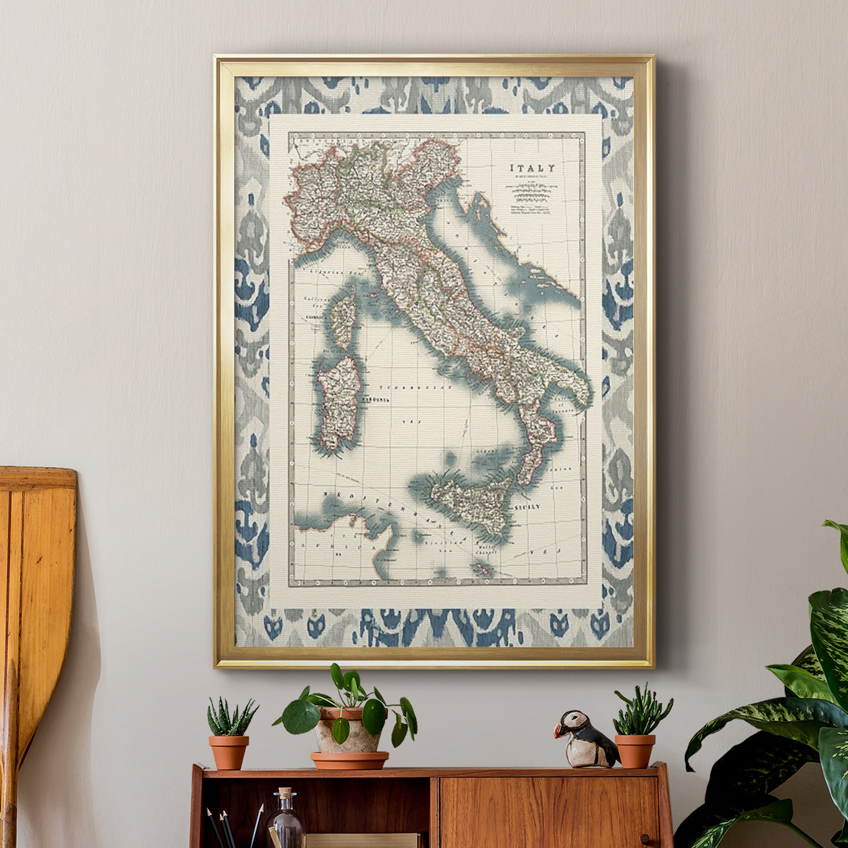 Bordered Map of Italy - Modern Framed Canvas Print