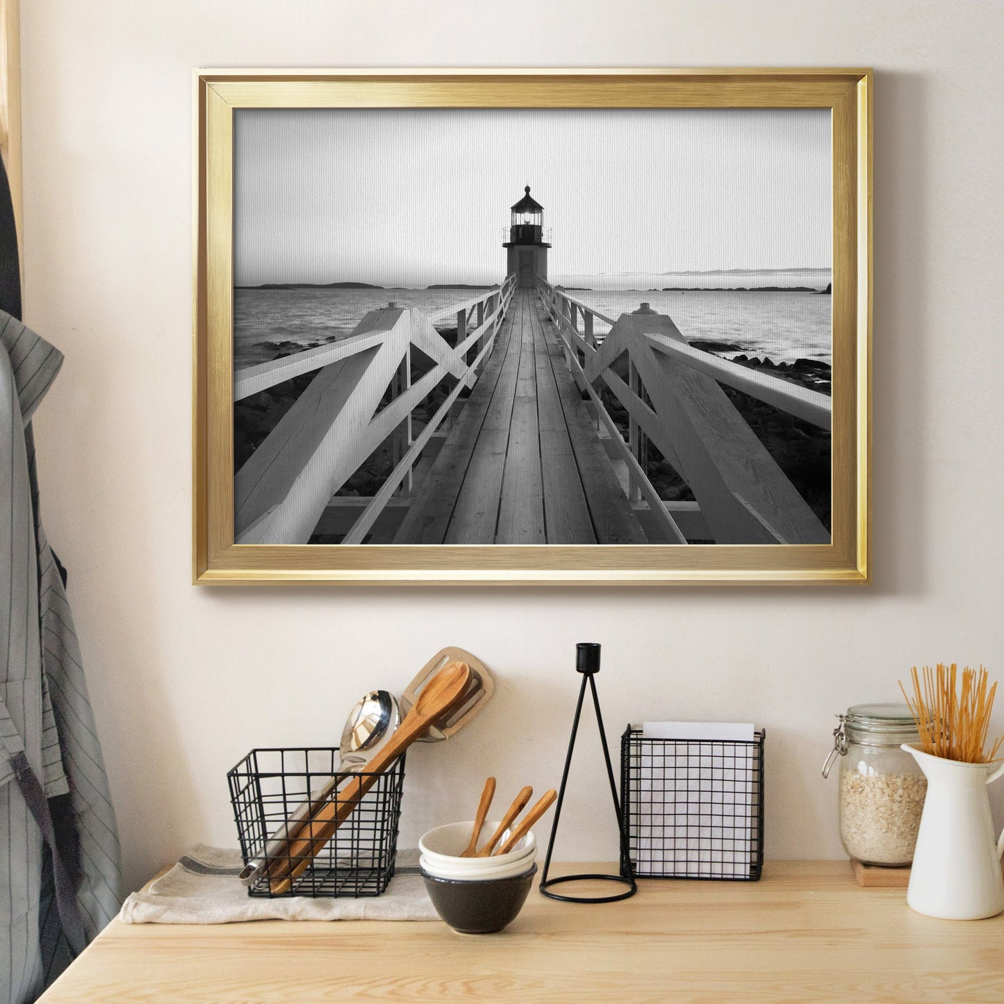 Marshall Point Lighthouse Premium Classic Framed Canvas - Ready to Hang