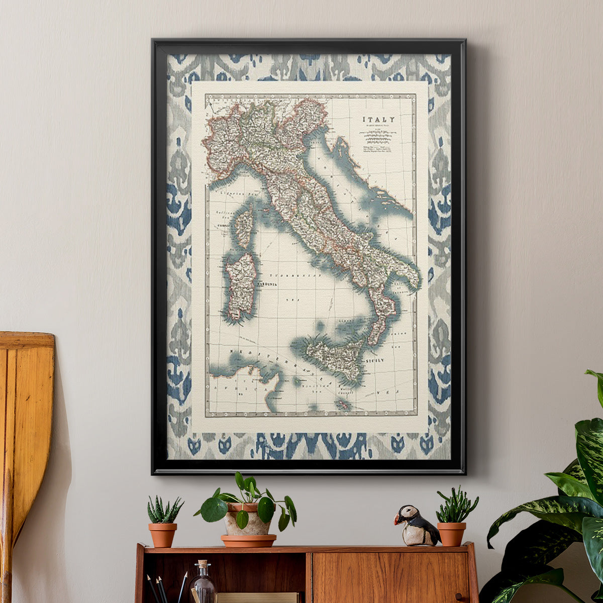 Bordered Map of Italy - Modern Framed Canvas Print