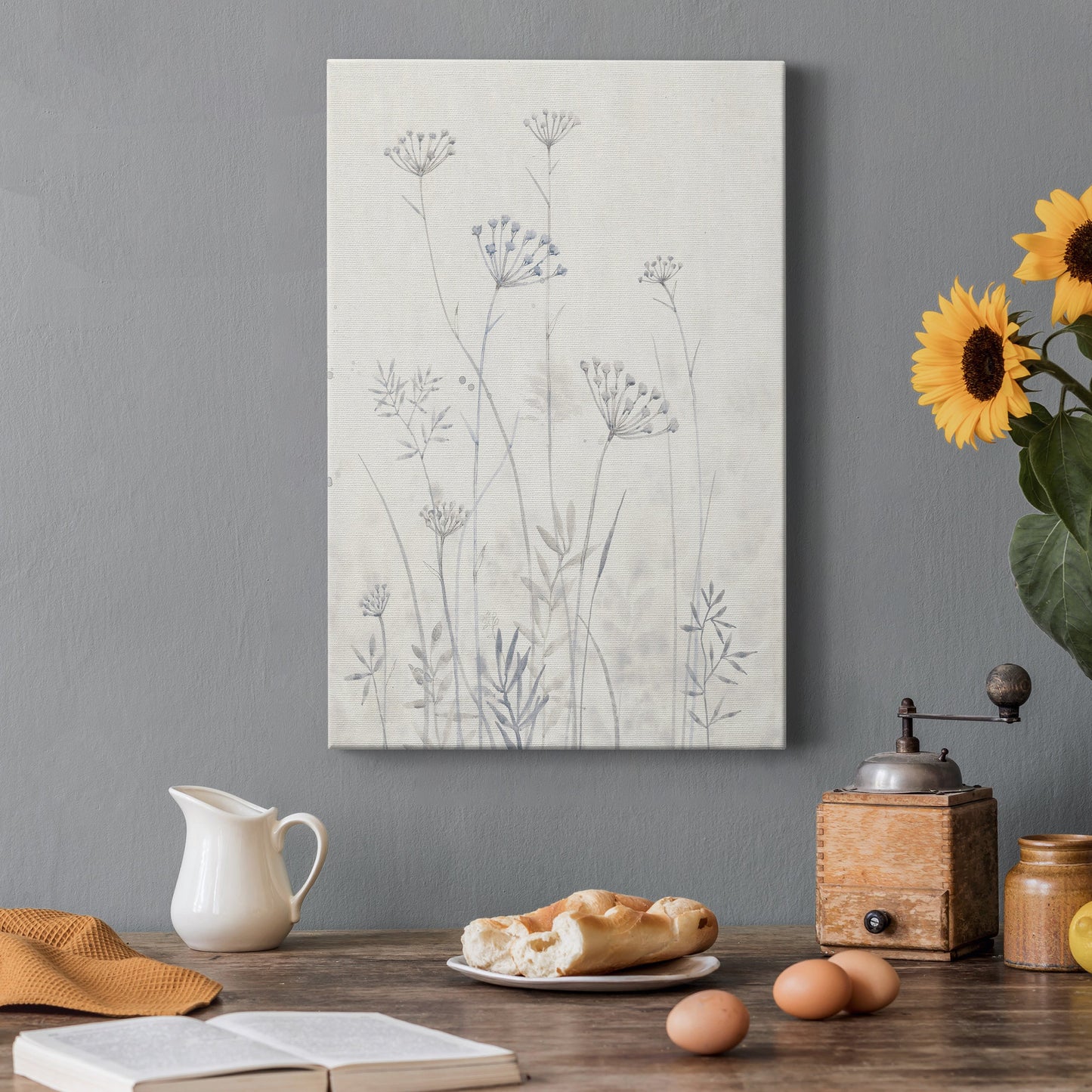 Neutral Queen Anne's Lace I Premium Gallery Wrapped Canvas - Ready to Hang