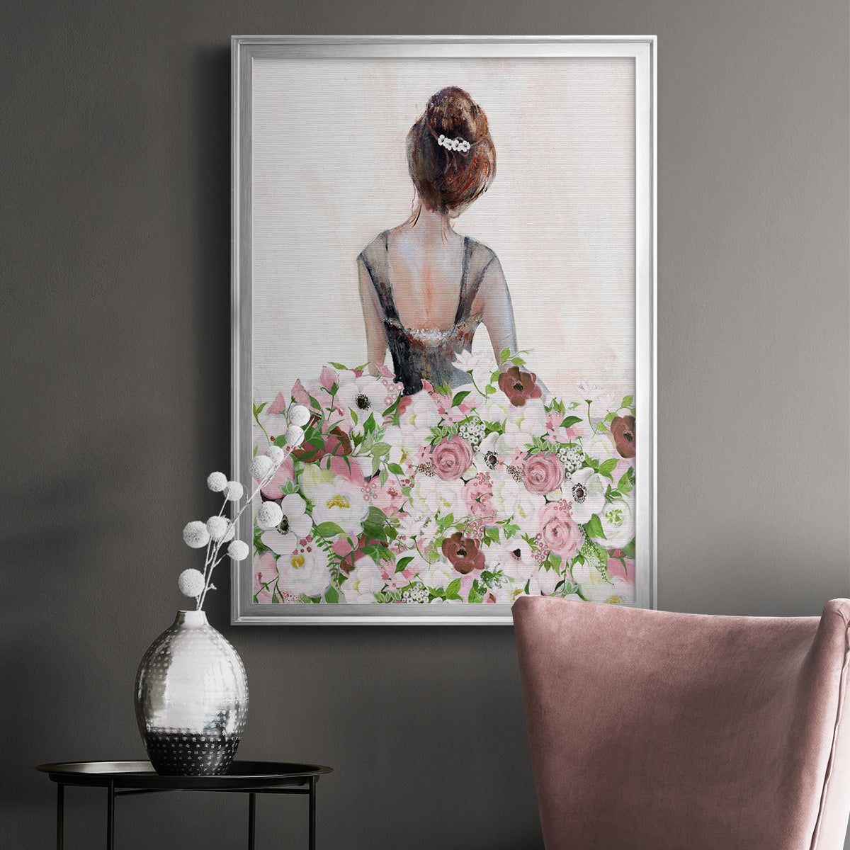 Beautiful Floral Contemplation I - Modern Framed Canvas Print