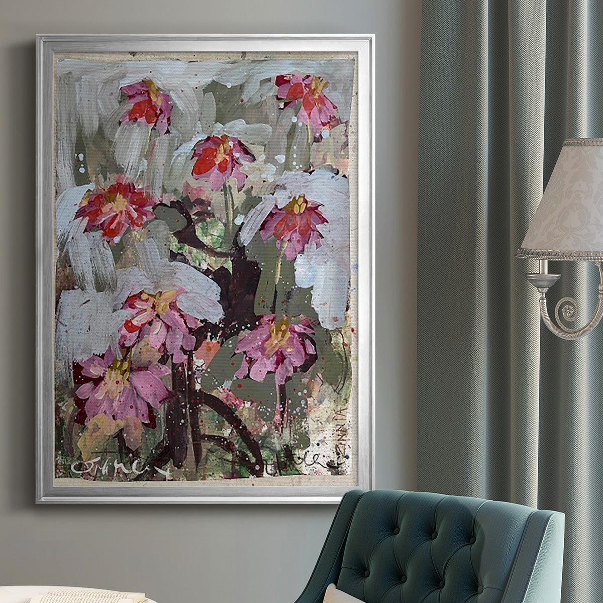 Zinnia I - Modern Framed Canvas Print