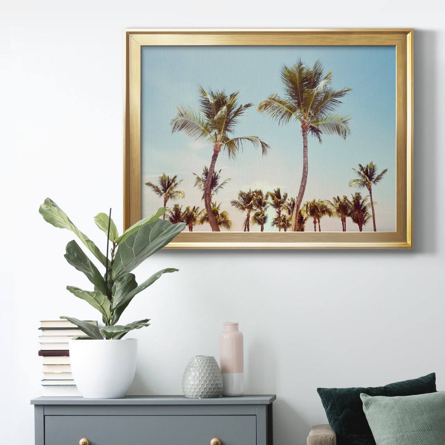 Aruba Palm - Modern Framed Canvas Print