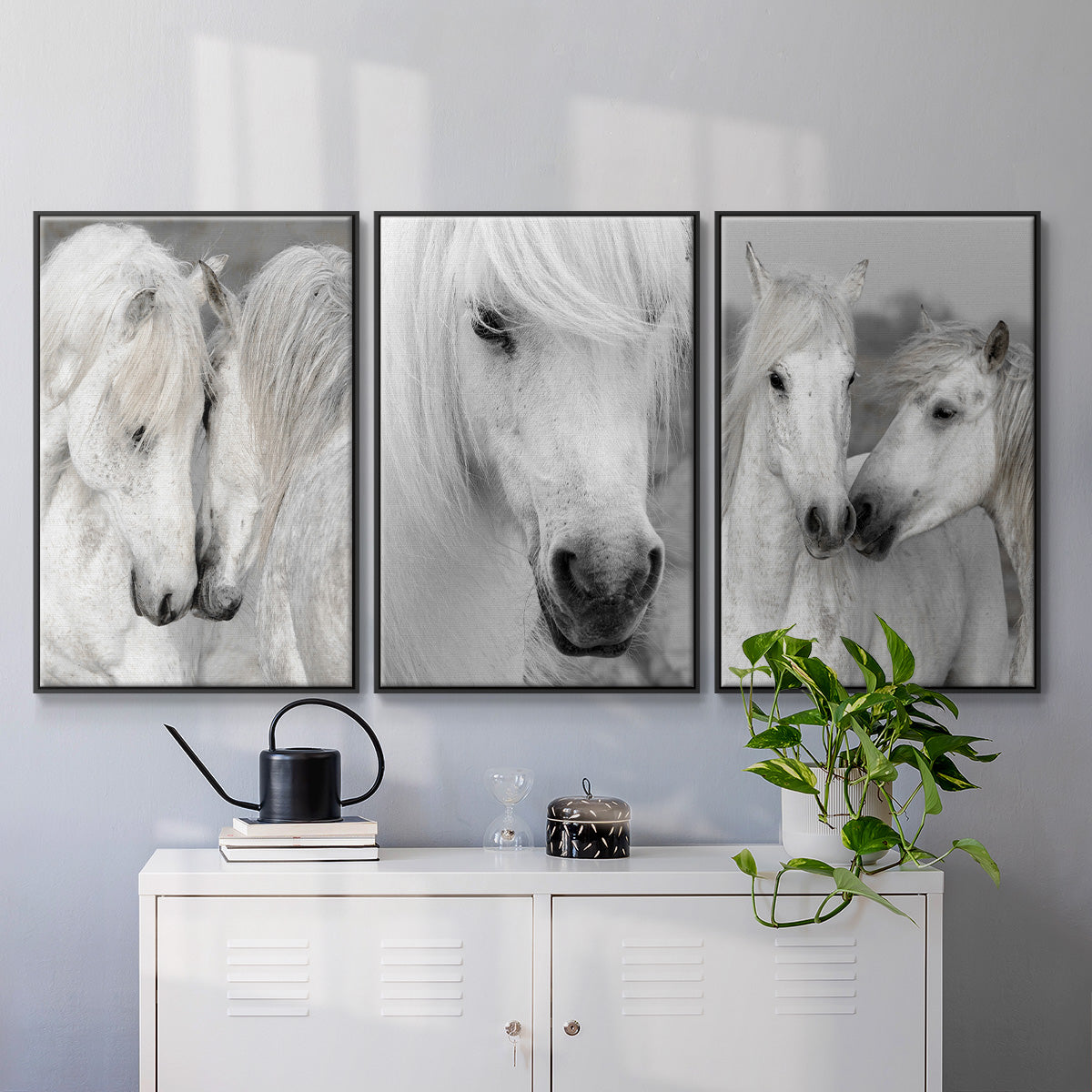 Affection I - Floater Framed Canvas Set