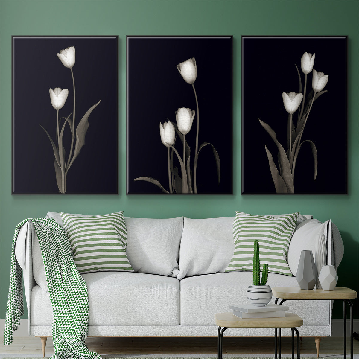 Tulip Pose I - Floater Framed Canvas Set