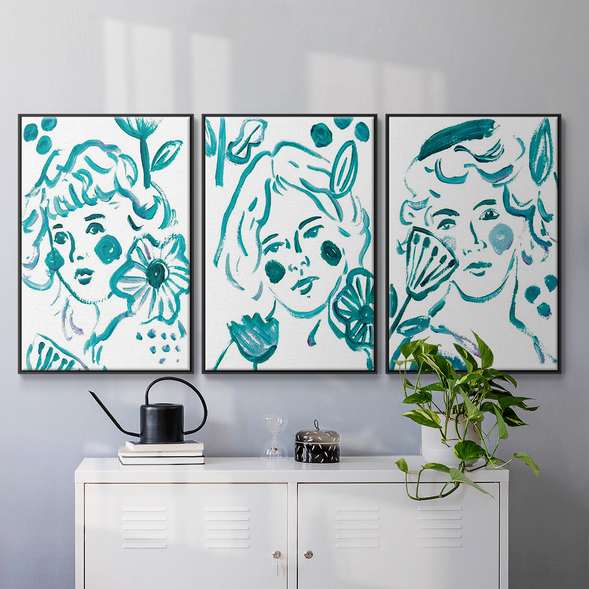 Budding Flower I - Floater Framed Canvas Set