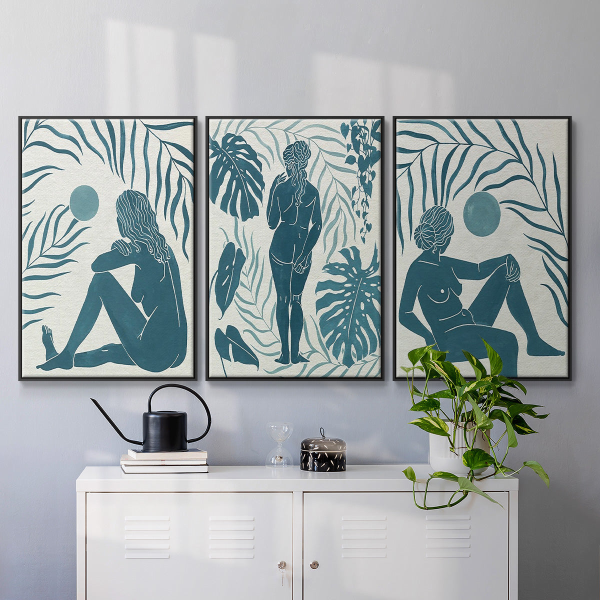 Moon Gazer I - Floater Framed Canvas Set
