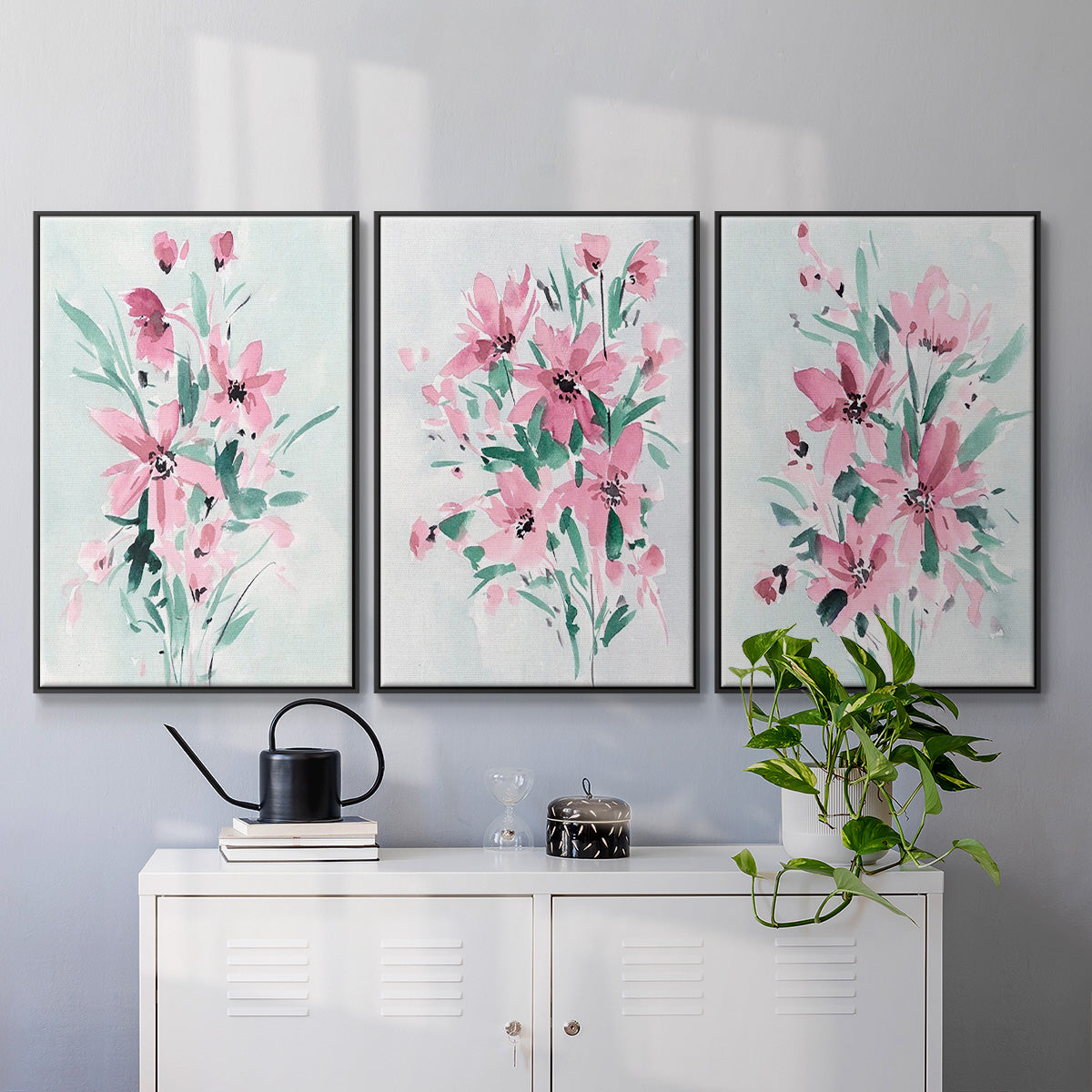 Posy Blooms I - Floater Framed Canvas Set