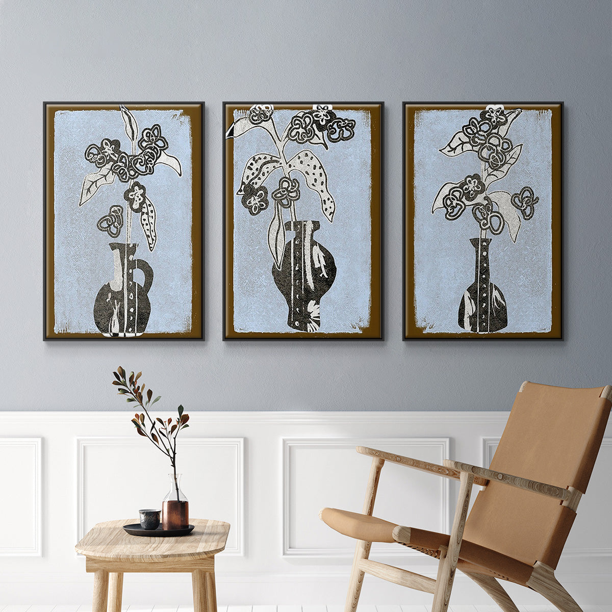 Graphic Flowers in Vase I - Floater Framed Canvas Set