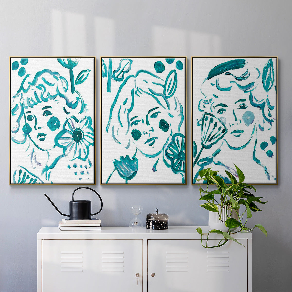 Budding Flower I - Floater Framed Canvas Set