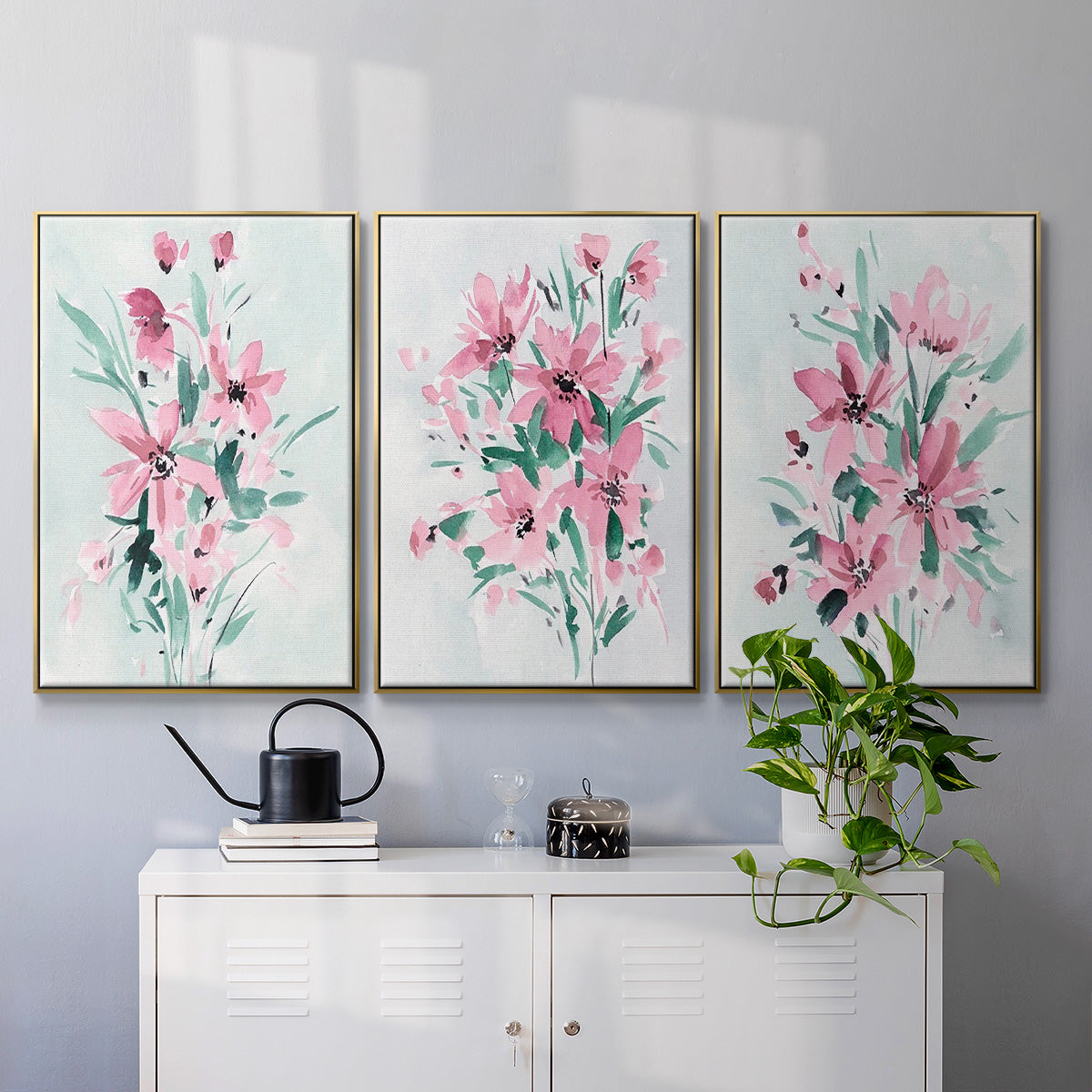 Posy Blooms I - Floater Framed Canvas Set